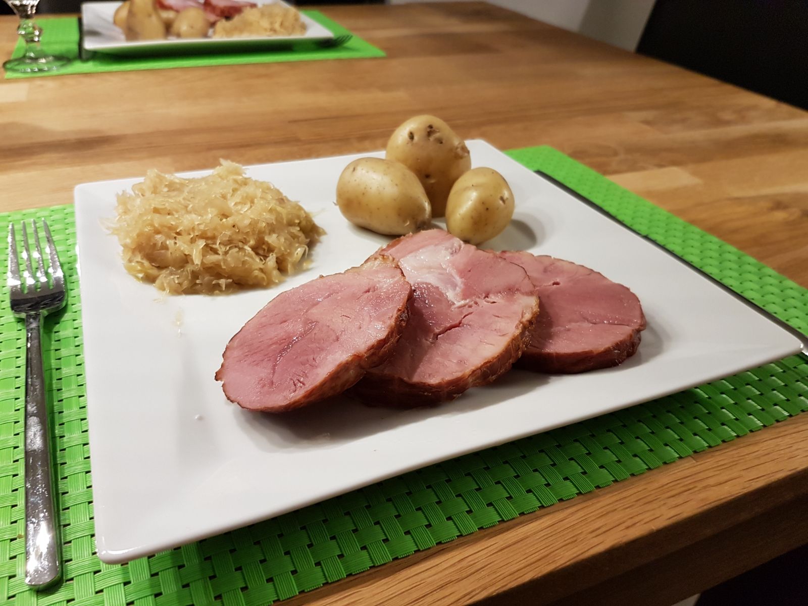 Rollschinkli mit Sauerkraut